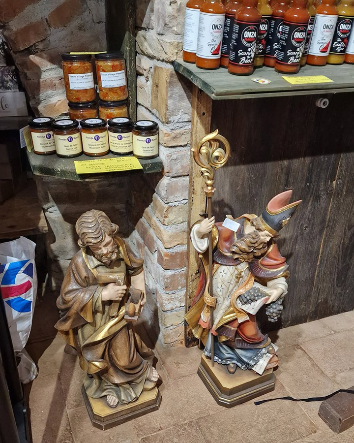 Transylvanian Souvenirs Transylvanian Souvenirs
